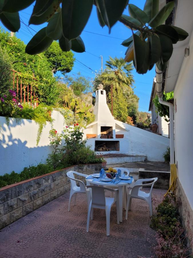Cal Jamila Villa Cubelles Exterior photo